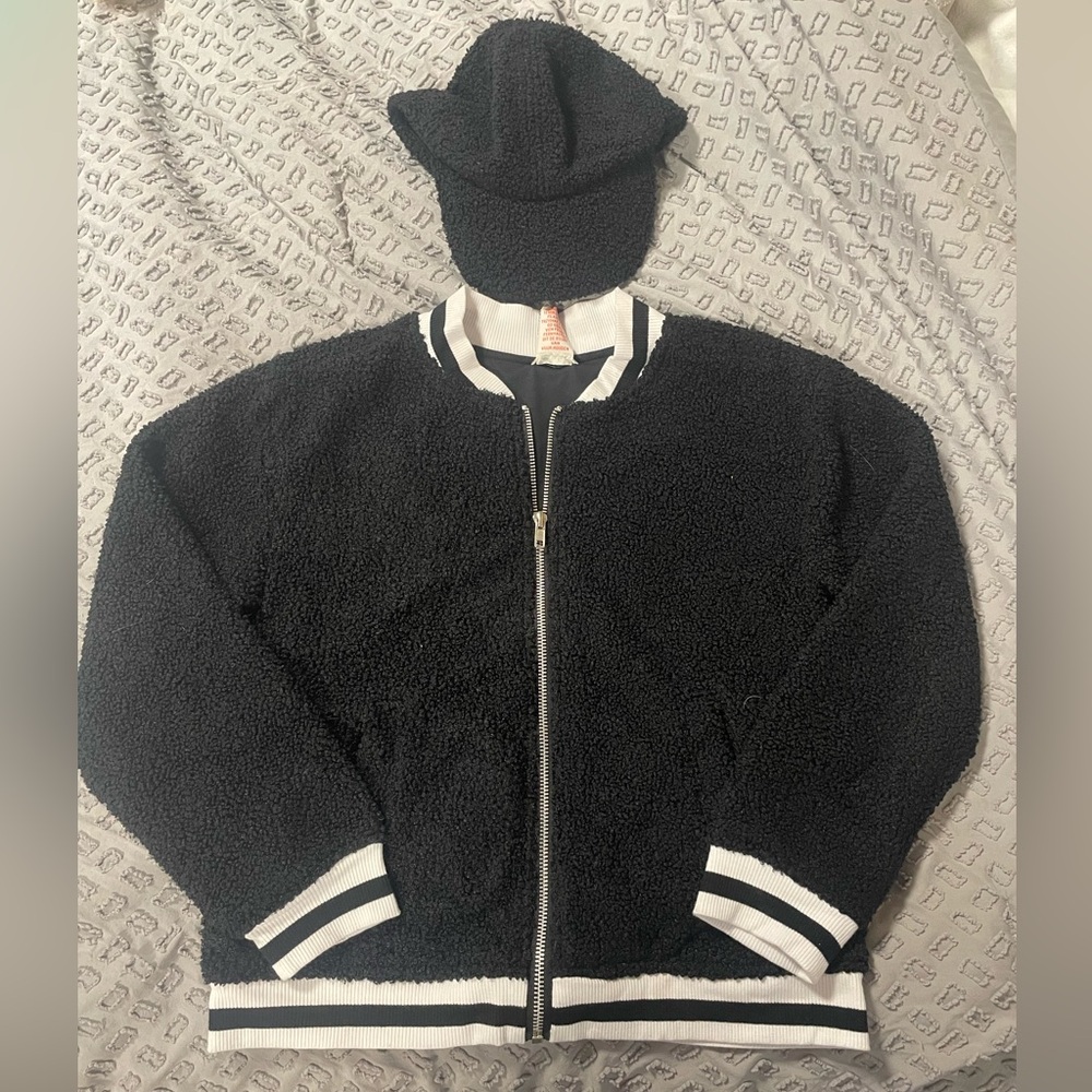 NWT Max Studio Kids Sherpa Varsity Jacket W/Hat Size 11-12yrs